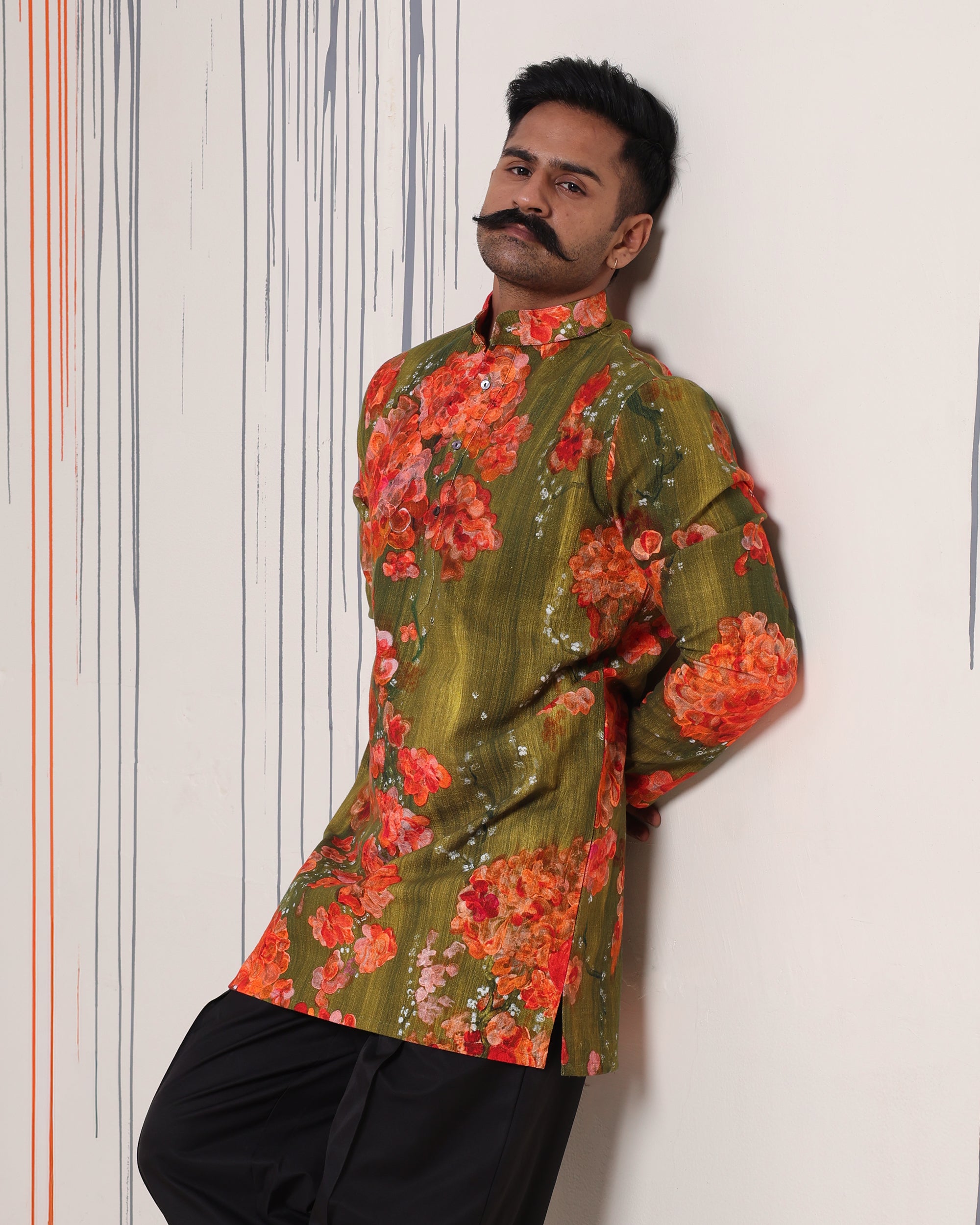 Bougainvillea & Moss Mid-Length Kurta - view 5
