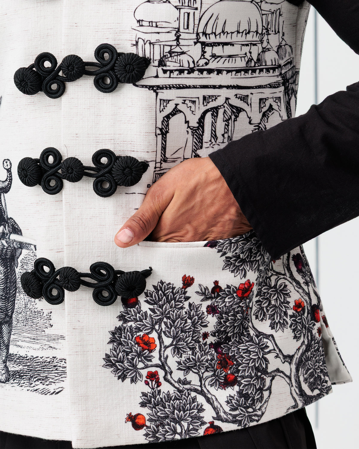 Pomegranate Pavilion Vest - view 4