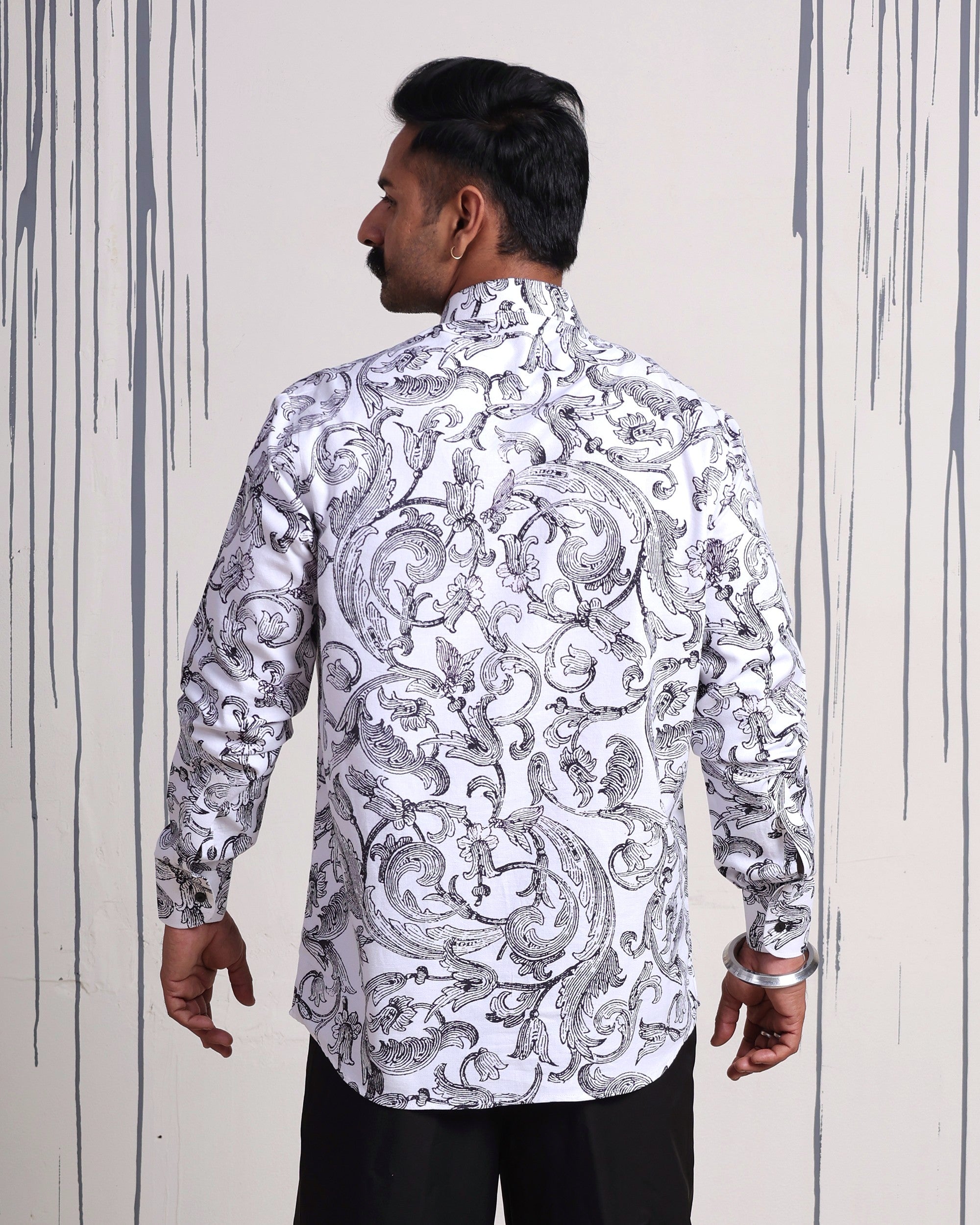 Florentine Scroll Mandarin Collar Shirt - view 2