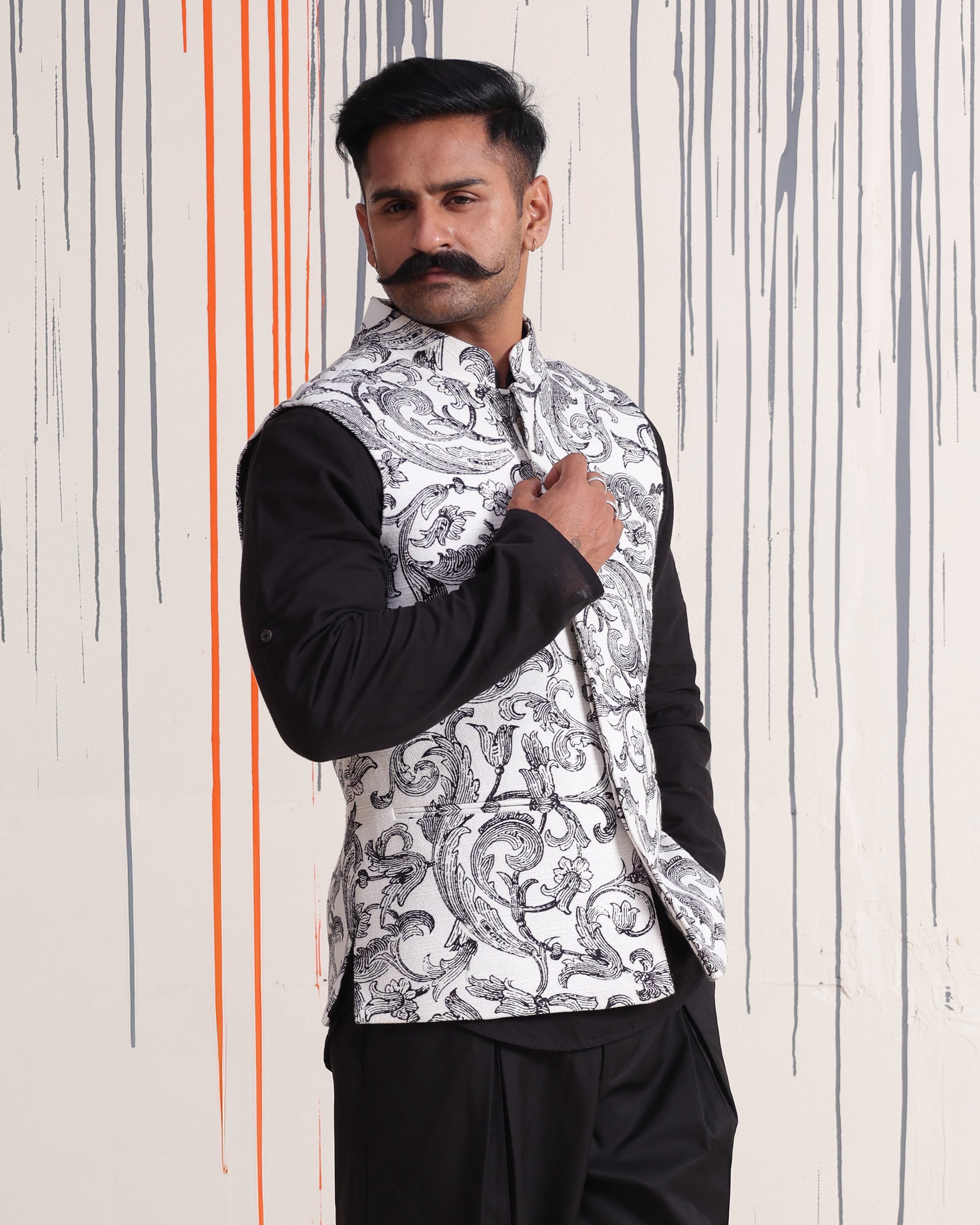 Florentine Scroll Vest - view 6