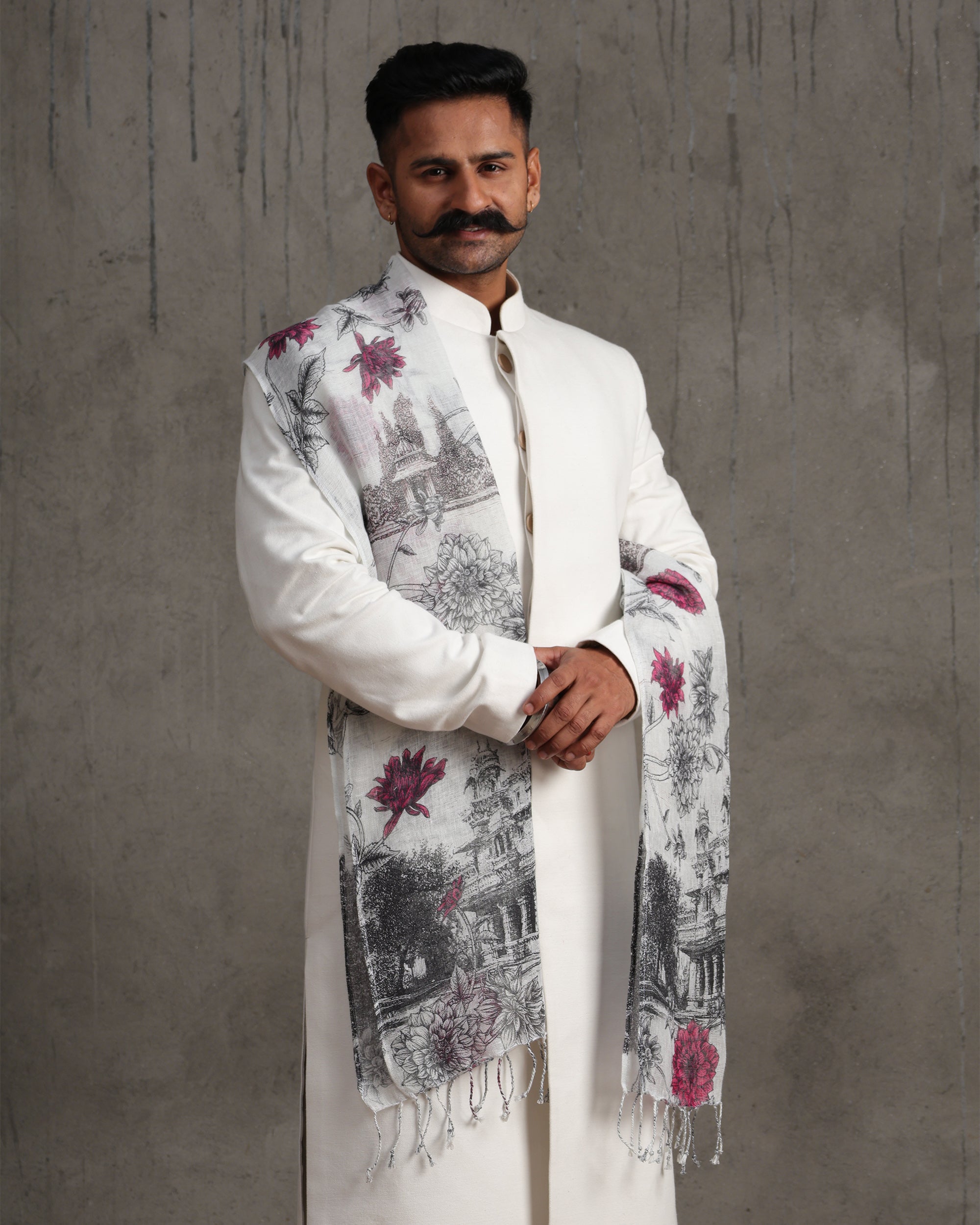Dahlia Court Dupatta - view 3